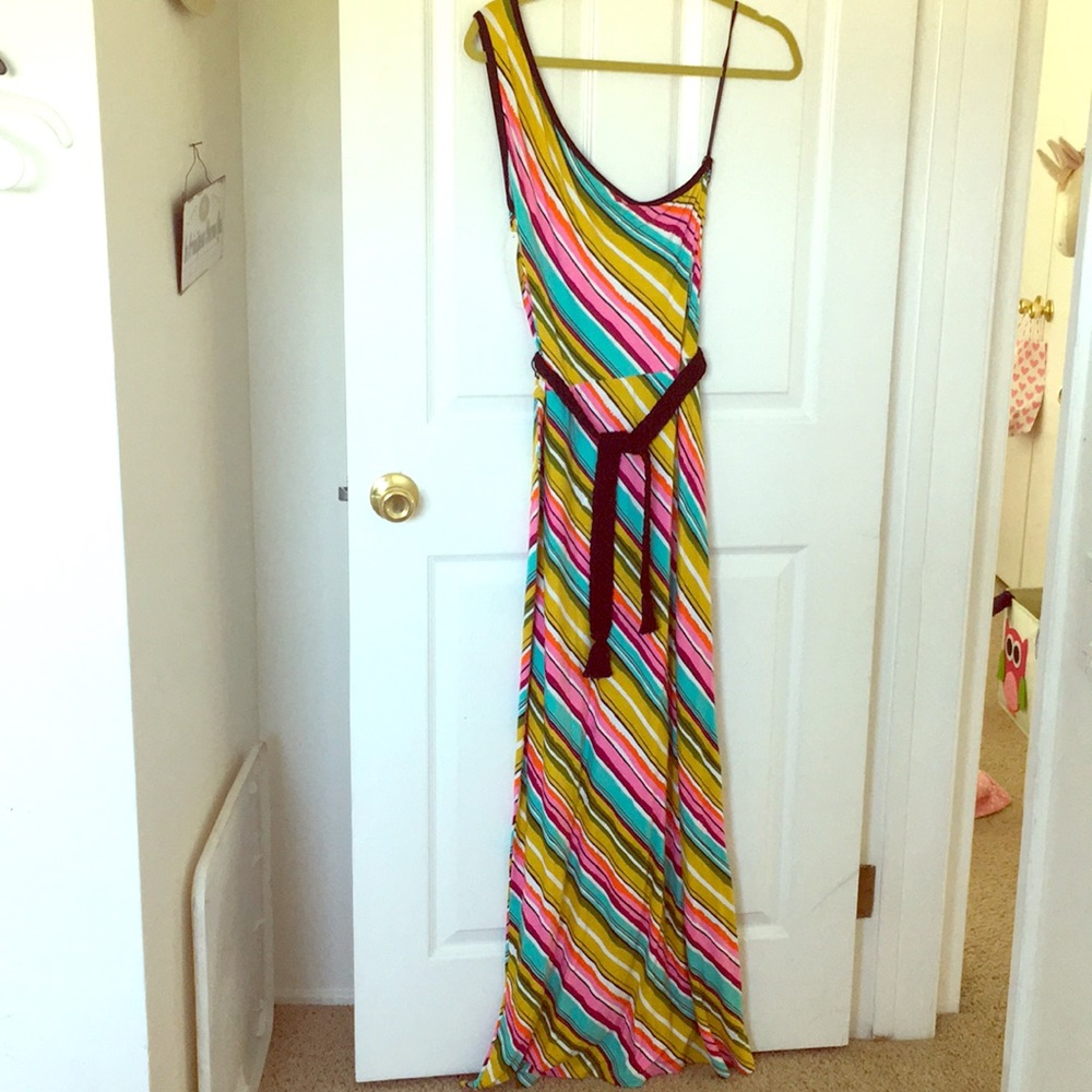 🌈NWT TRINA TURK RESORT ONE SHOULDER DRESS 🌈